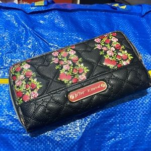 Betsy Johnson wallet